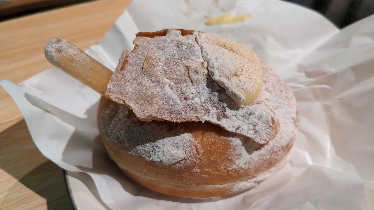 Stone Ground Donuts (Artisan) – doughnut shop in Southampton town centre